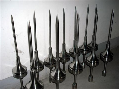 避雷針是怎么避雷的？避雷針是避雷還是引雷？