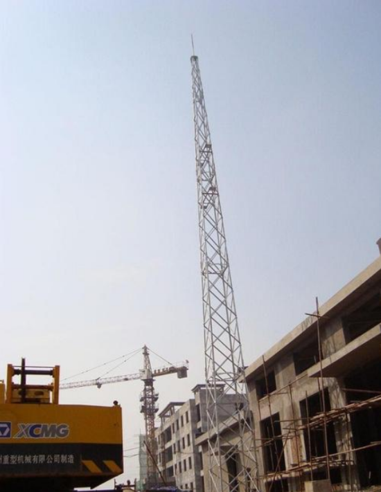 江蘇鋼結(jié)構(gòu)避雷塔價(jià)格，避雷塔生產(chǎn)廠家哪家好？